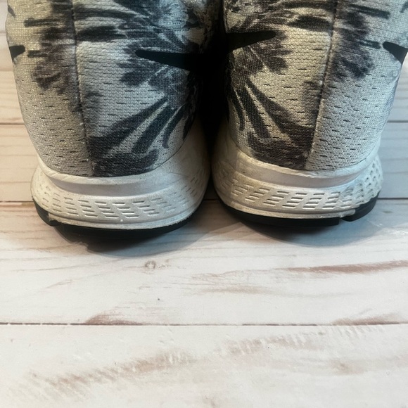 NIKE Zoom Pegasus 32 Custom NIKEiD Sz 7 Women Nike 818038-992 - Picture 7 of 11